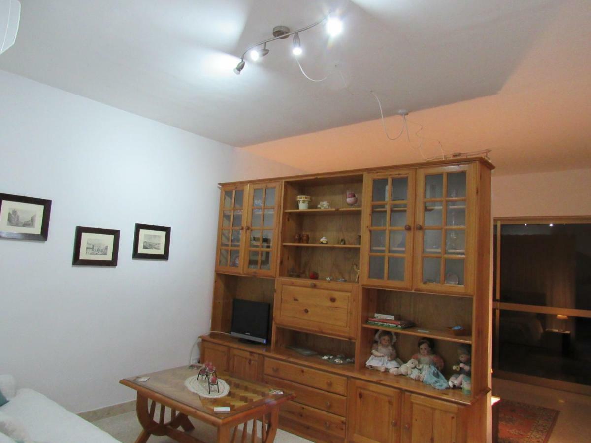 Central Studio Apartment Santa Vennera Екстер'єр фото