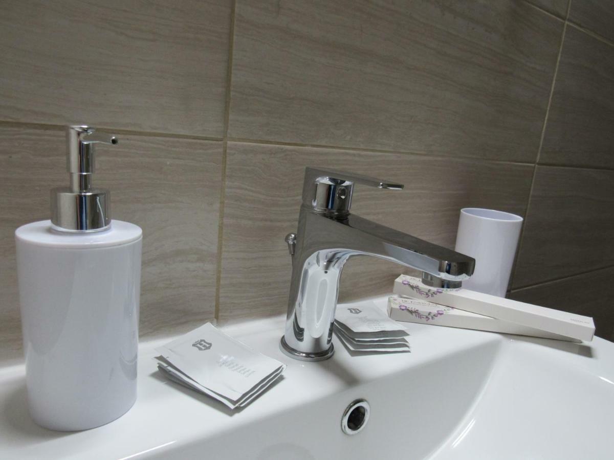 Central Studio Apartment Santa Vennera Екстер'єр фото