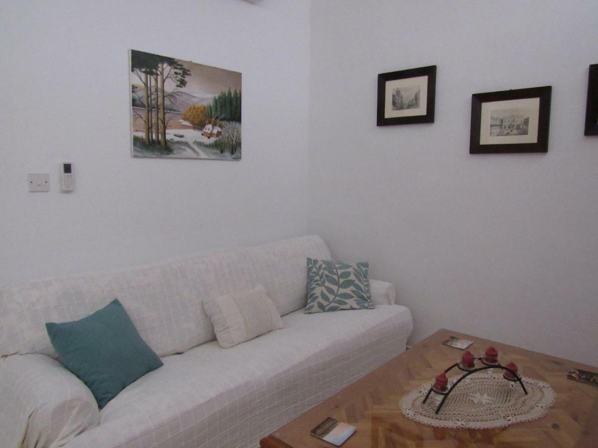 Central Studio Apartment Santa Vennera Екстер'єр фото